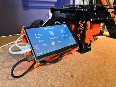 Stand for Eviciv 7" touch screen + Raspberry Pi