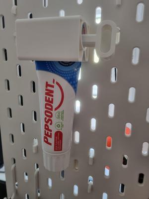 Toothpaste squeezer skadis remix