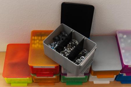 little boxes - with handle, tag, separators and lid