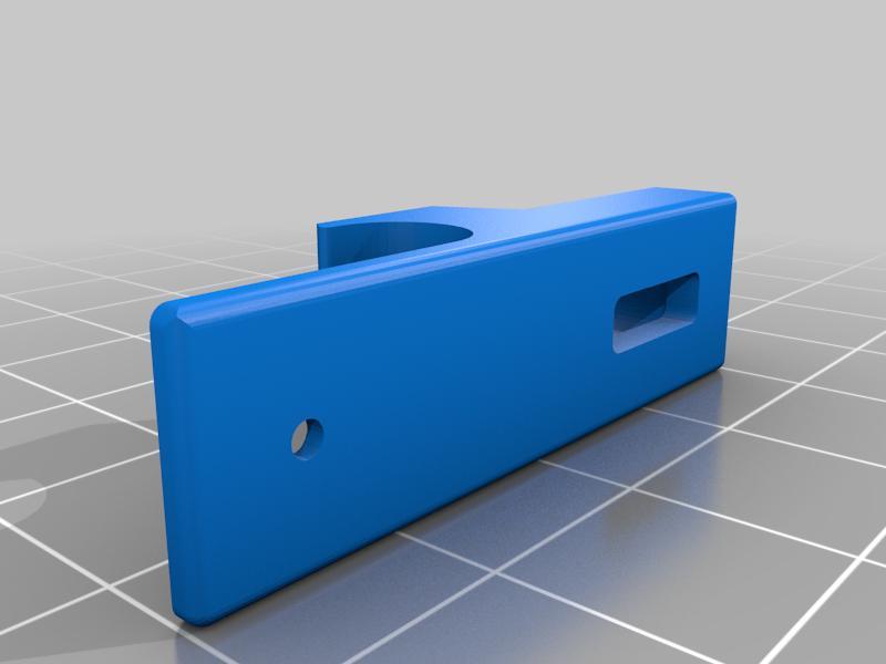 Click-clack door fastener