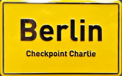 Checkpoint Charlie Berlin sign thing
