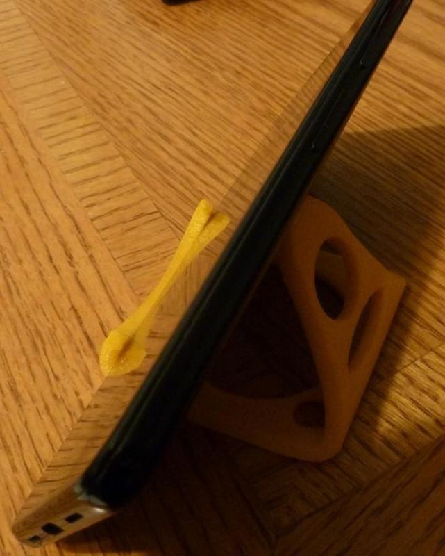 Smartphone stand