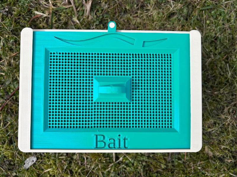 Fishing bait container   