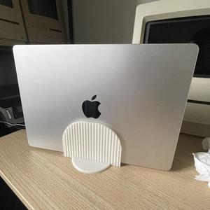 Laptop Holder - Fluted
