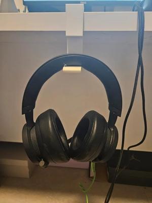 headphone desk holder 2.5 cm desk width   
