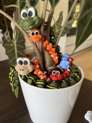 Articulated, flexible  and kids friendly snake