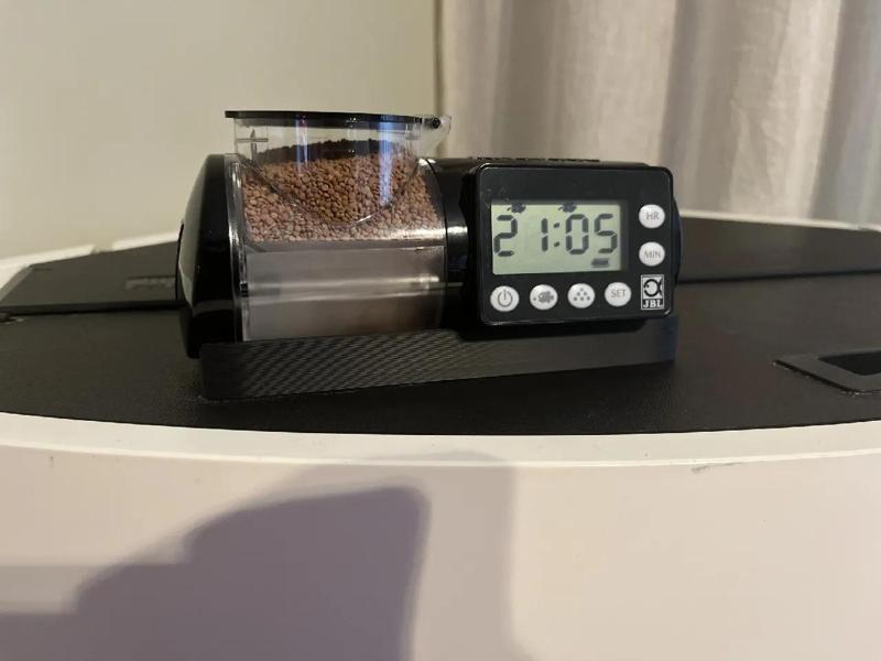 JBL PRONOVO AUTOFOOD Black adapter for Juwel aquarium   