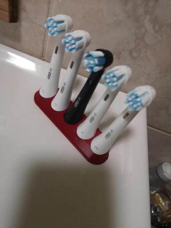 Oral-B IO Brush Head holder   