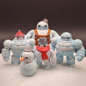Snowmen Miniatures Bundle