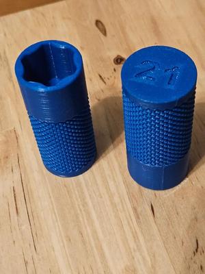 Magnetic Sockets   