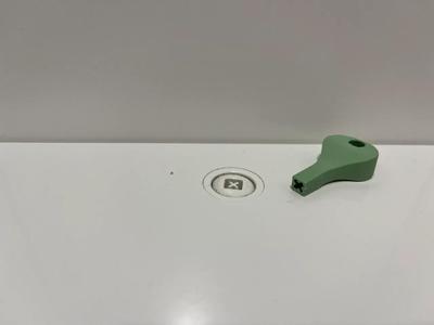 Toilettenpapier Gehäuse Schlüssel   