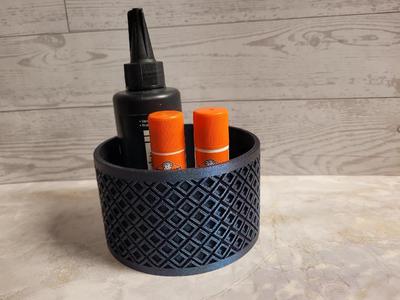 Square patterned bowl   