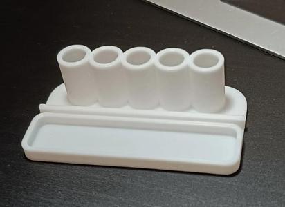 Minimal pens and ruler holder   