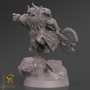 Dwarven General (28mm & 32mm & 75mm)
