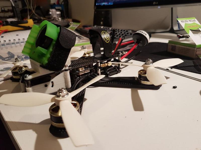 Kim 210 quadcopter v2 camera mount and gopro mount