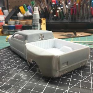 1/25 1999 Revell Chevy Silverado  Big wheel Dually fenders and inner bed tub