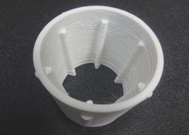 Customizable corn sheller