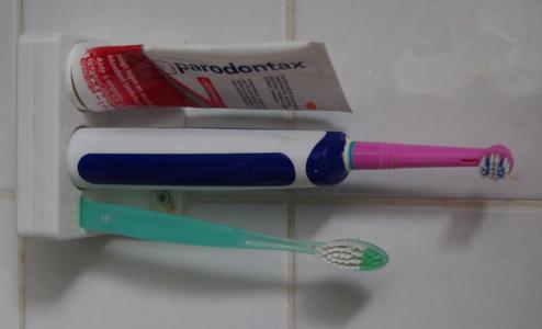 electric-toothbrush-holder - tandenborstelhouder