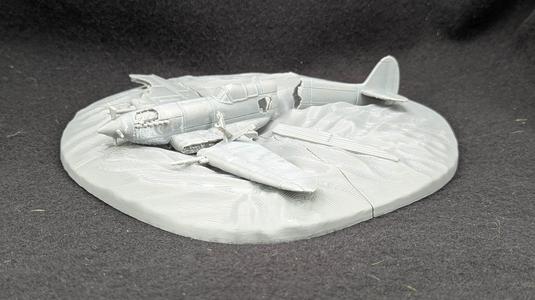 Spitfire Mk.IX - destroyed (UK, WW2)  (scale 1:56)