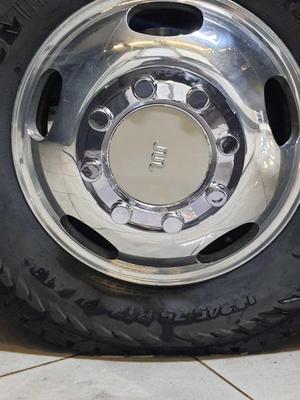 FORD F450 King Ranch 17" Front Wheel Center Cap