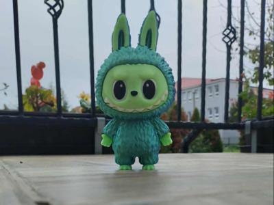 Labub u