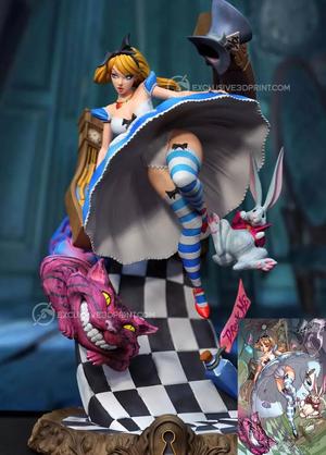 Alice Falling