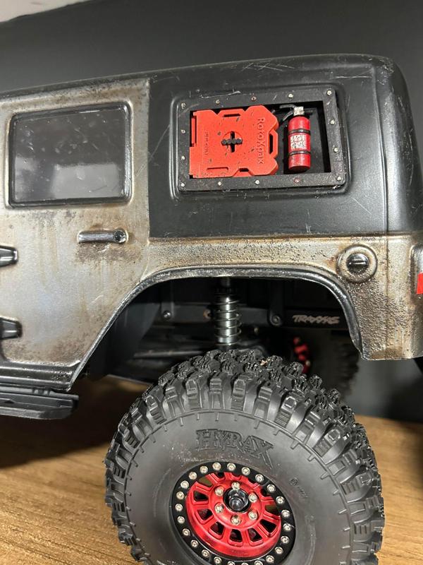 rotopax and jeep window extinguisher