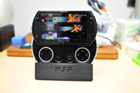 PSP GO stand