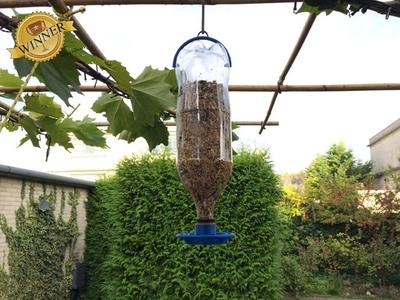 bird-food-dispenser