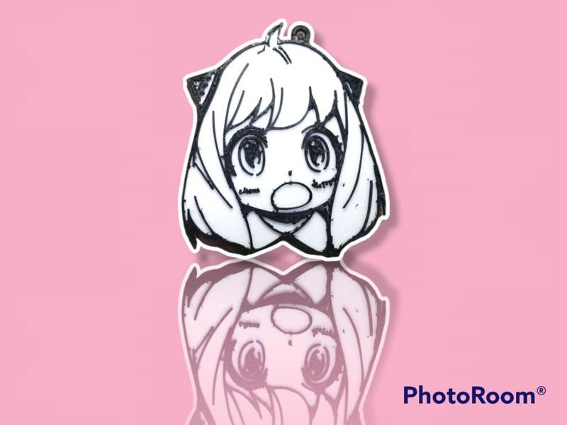 Pack of 4 spy x faily keychains or pendants