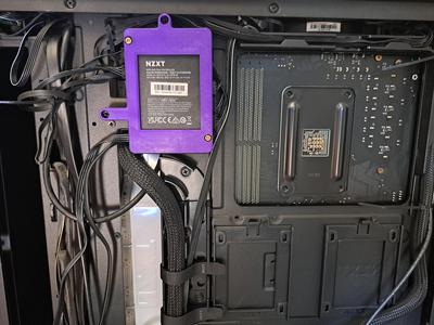 NZXT RGB & Fan Controller adapter