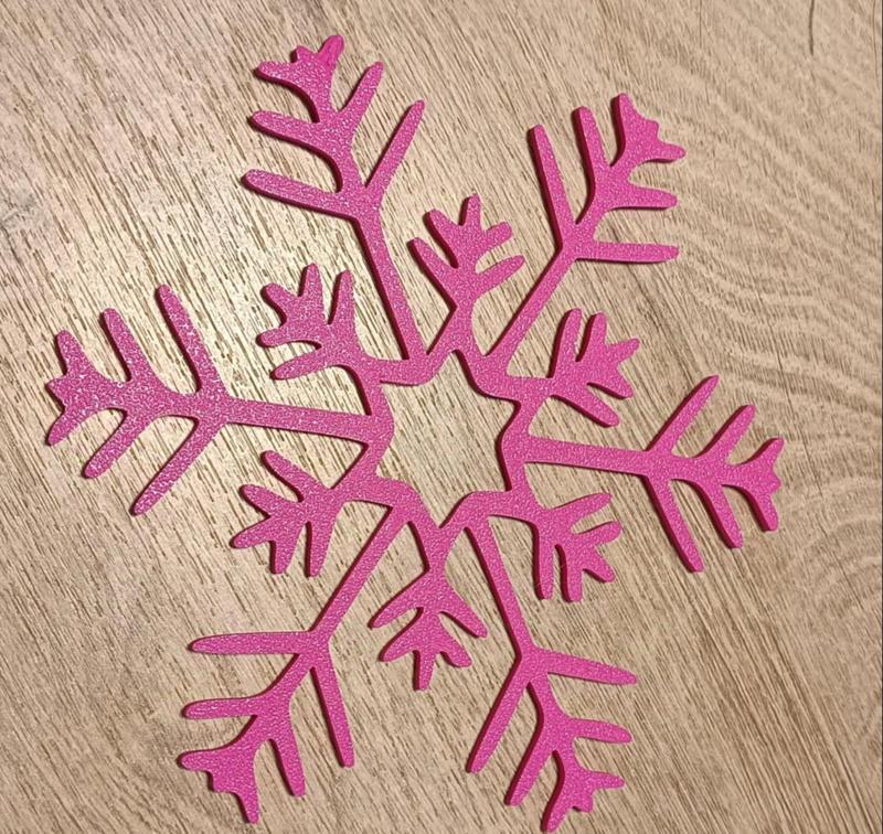 Large snowflake 160 mm only 17 grams.