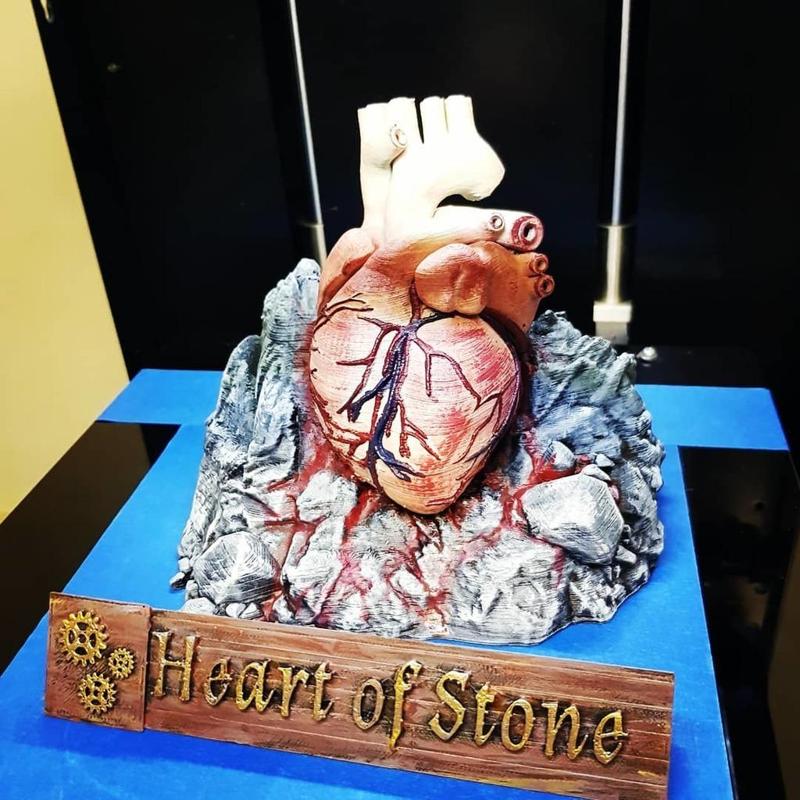 Heart of stone Desktop statue -Kingkiller Chronicle