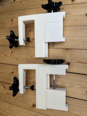 Ski vise for wax and edge maintenance