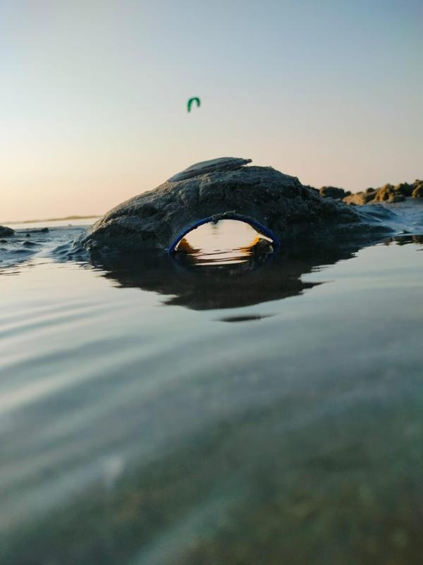 Sand wall reinforcer