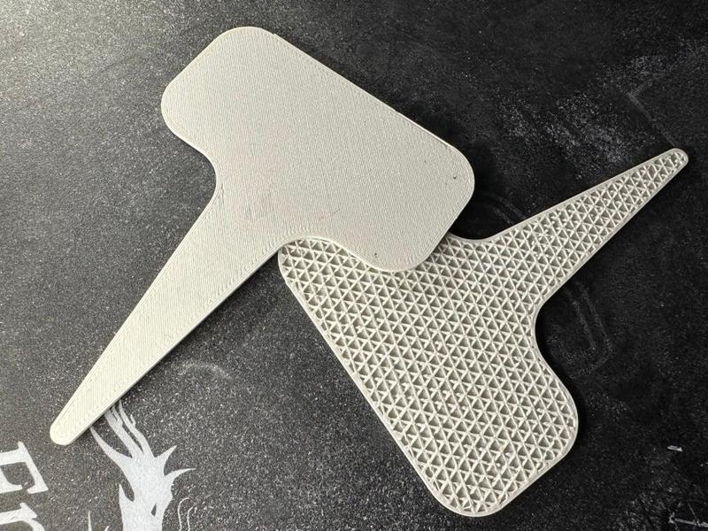 Plant sign without sharp turns, 70 mm x 35 mm