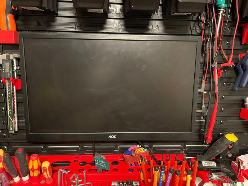 Monitor wall mount for workshop wall