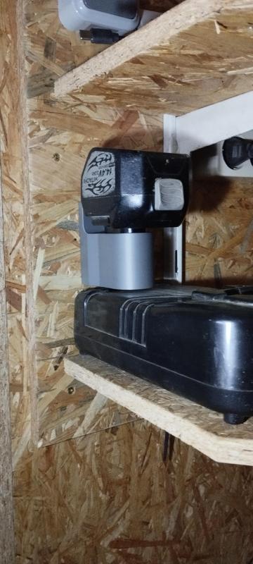 Hitachi Holder