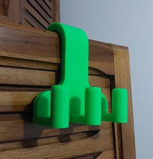 Strong hook with multiple hooks