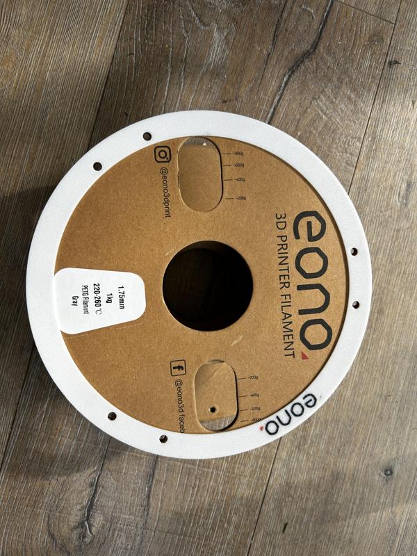 Eono Cardboard Spool Edge with aligned holes