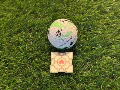 Portal Companion Cube Golf Ball Marker