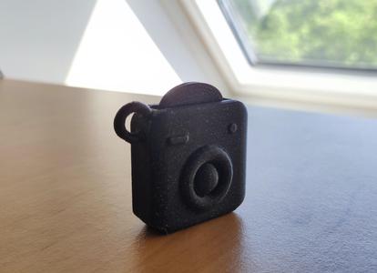 Camera keychain with locking mechanism (Remix)