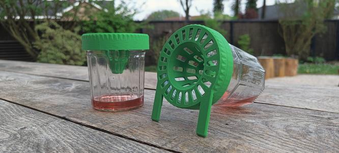 Hornet Trap (Bee-Safe)