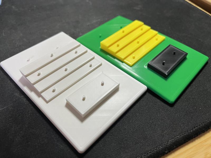 Small Toy Bleachers and Stage (peg size fits Polly Pocket)