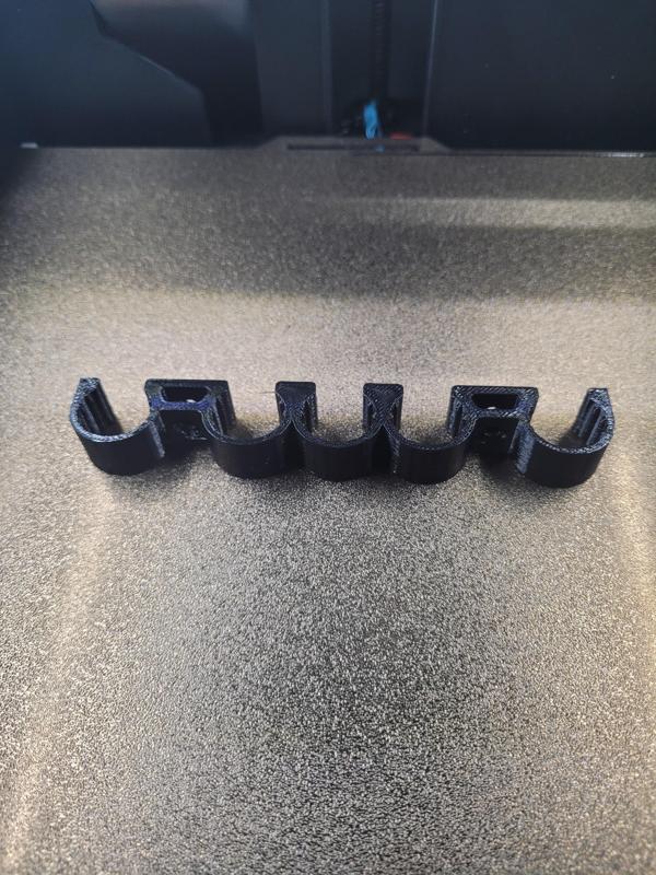 5 line 1/2" Pex Clamp