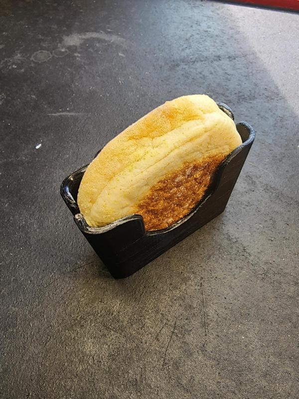 English Muffin Slicer