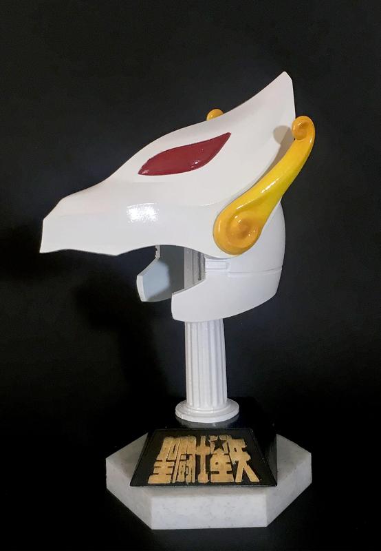 Saint Seiya Helmet Old Design