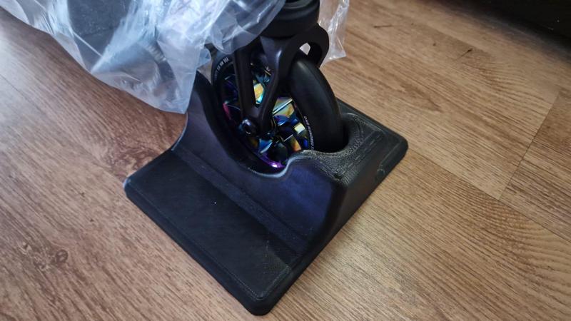 Blunt Prodigy X Scooter Stand