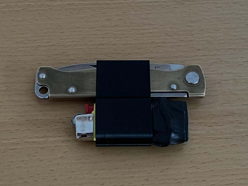 Boker Atlas Bic side by side Beta