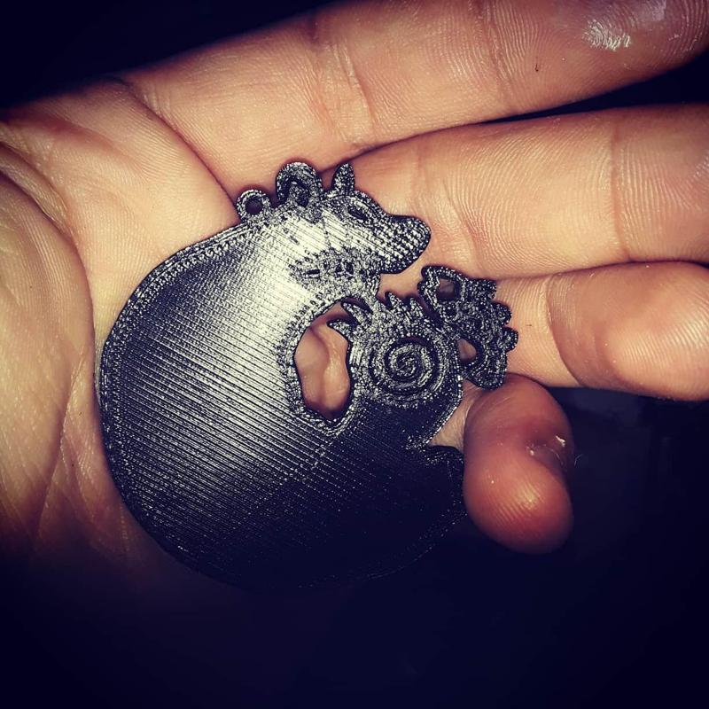 DIJE SÍMBOLO DE King